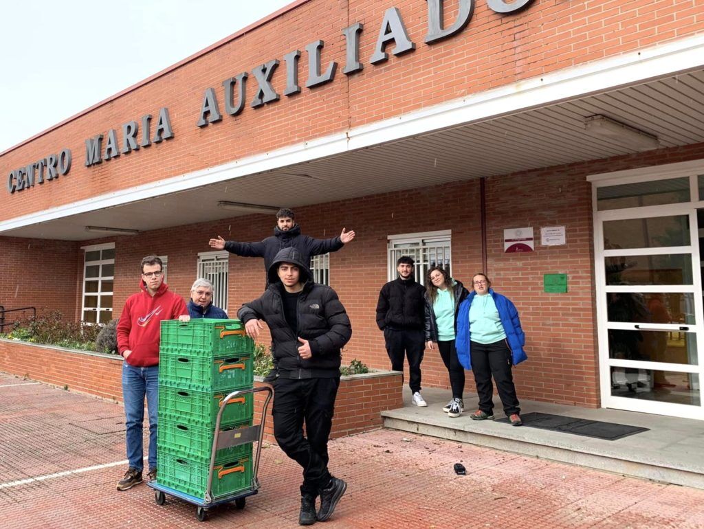Asleca - Entrega alimentos María Auxiliadora