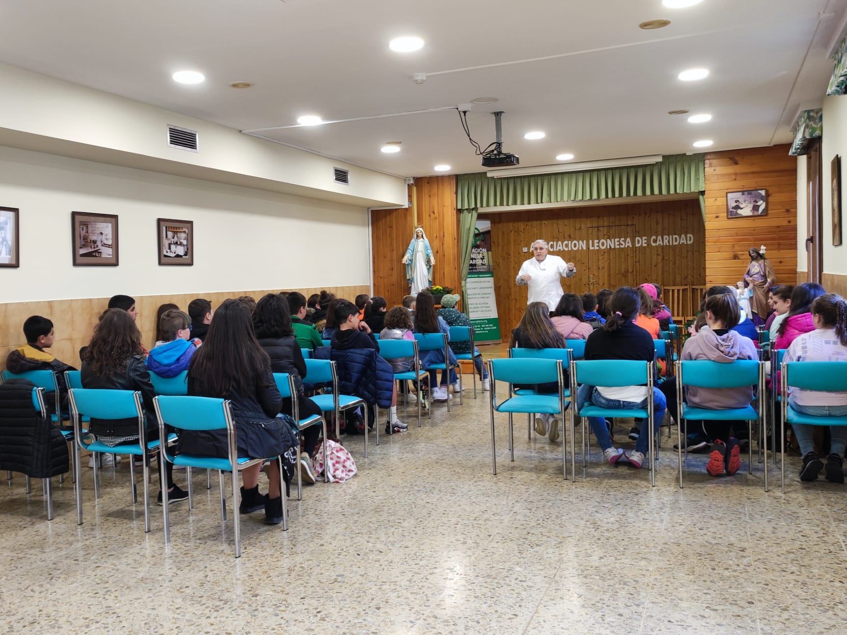 19042023_Visita-alumnos-CEIP-Puente-Castro